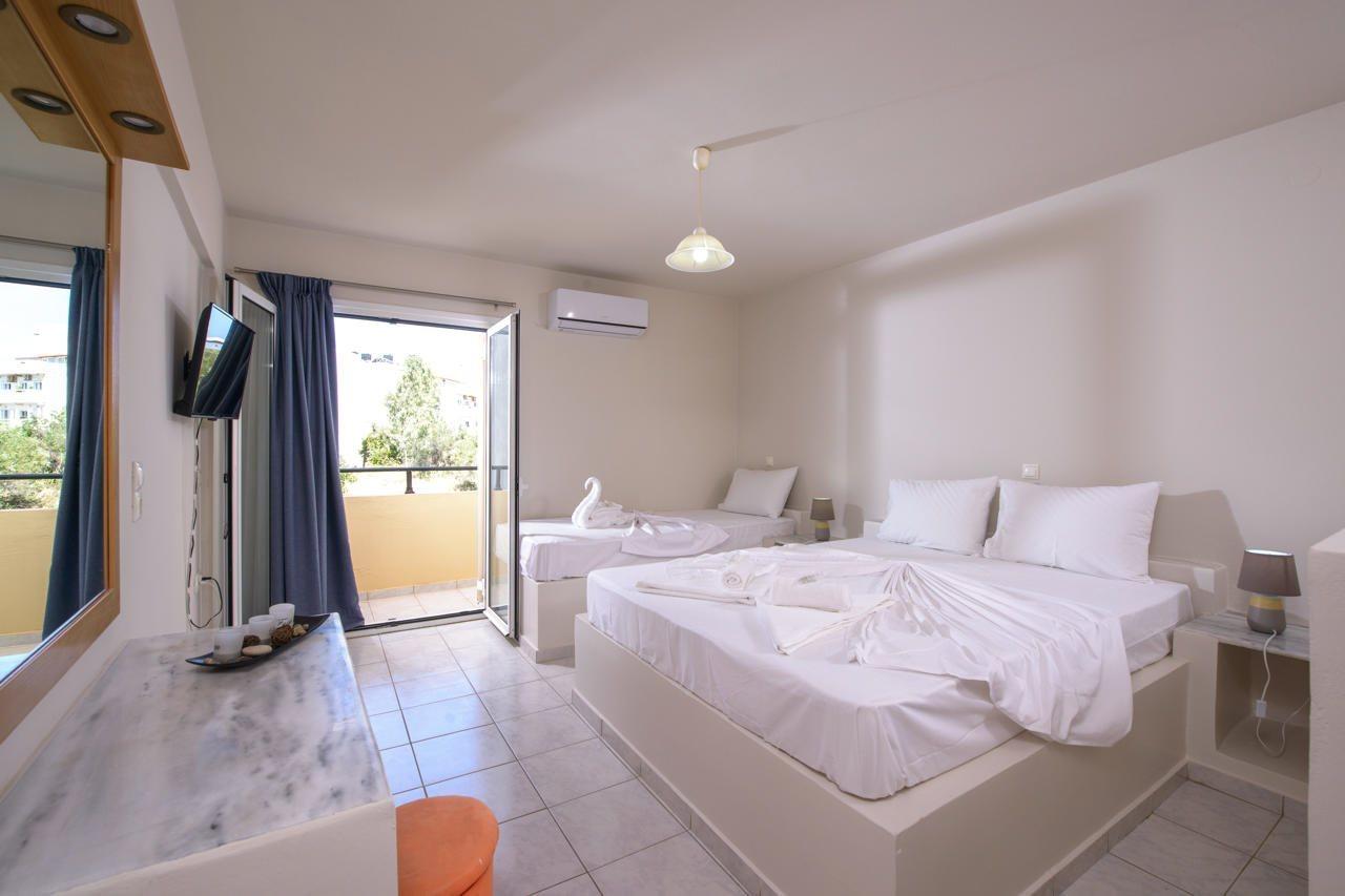 Chc Ares Apartments Hersonissos  Exteriér fotografie